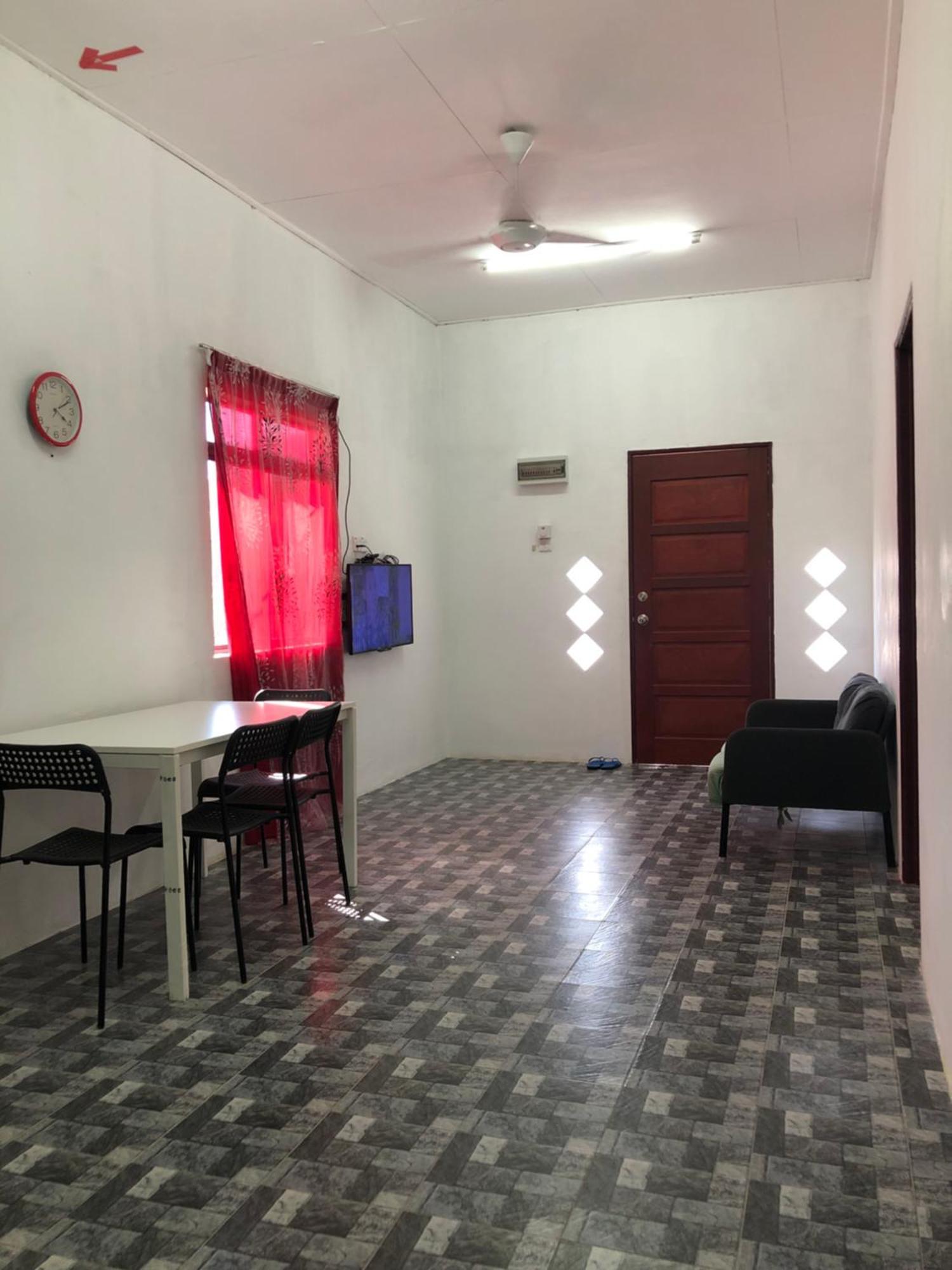 Homestay Idaman B B With 2 Room Aircond 2 Quen Bed And Not Sharing Room -Privacy Kuala Terengganu Exteriér fotografie