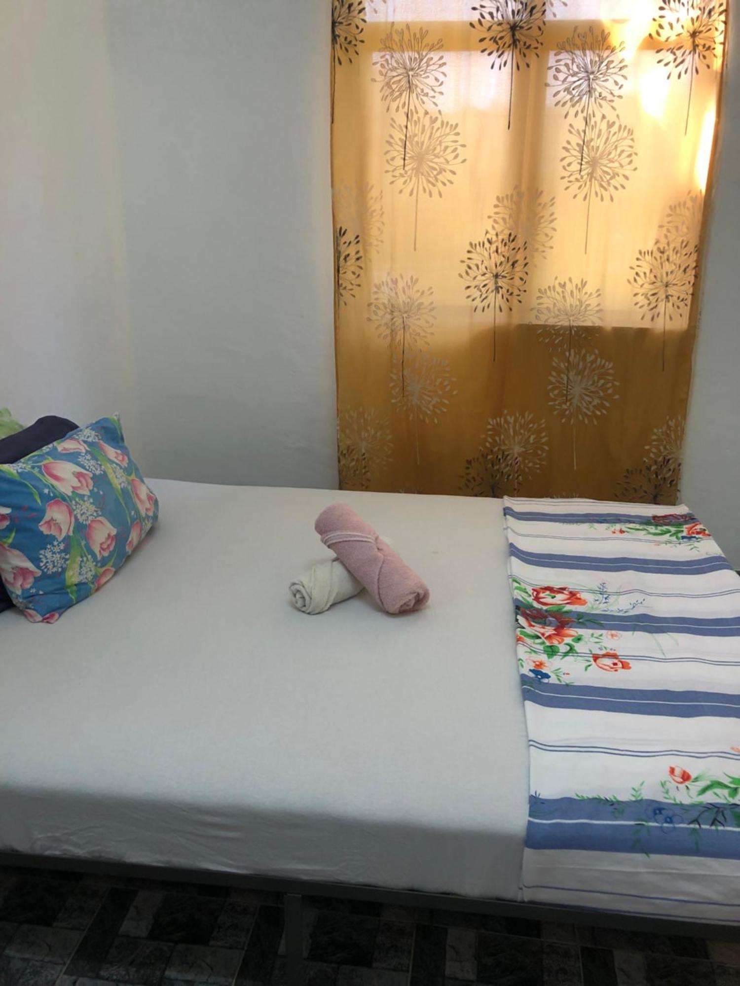 Homestay Idaman B B With 2 Room Aircond 2 Quen Bed And Not Sharing Room -Privacy Kuala Terengganu Exteriér fotografie